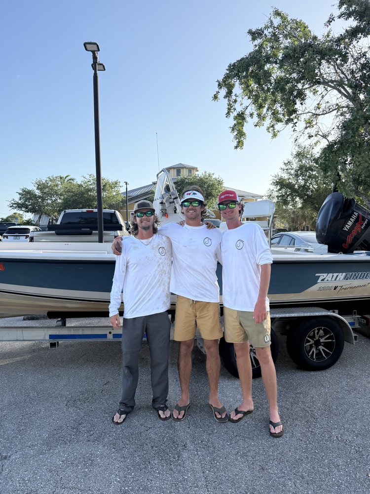 Pathfinder 22 photo